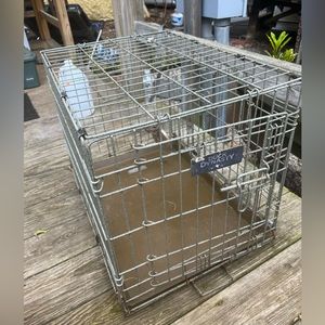 Duck Dynasty 2-Door Folding Dog Crate, 23.5” L X 17” W X 19” H